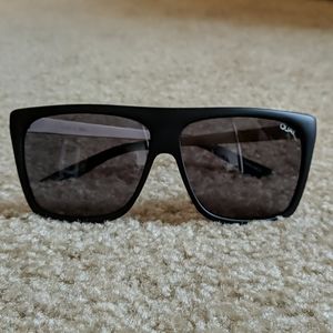 Quay x Desi Perkins OTL II Sunglasses